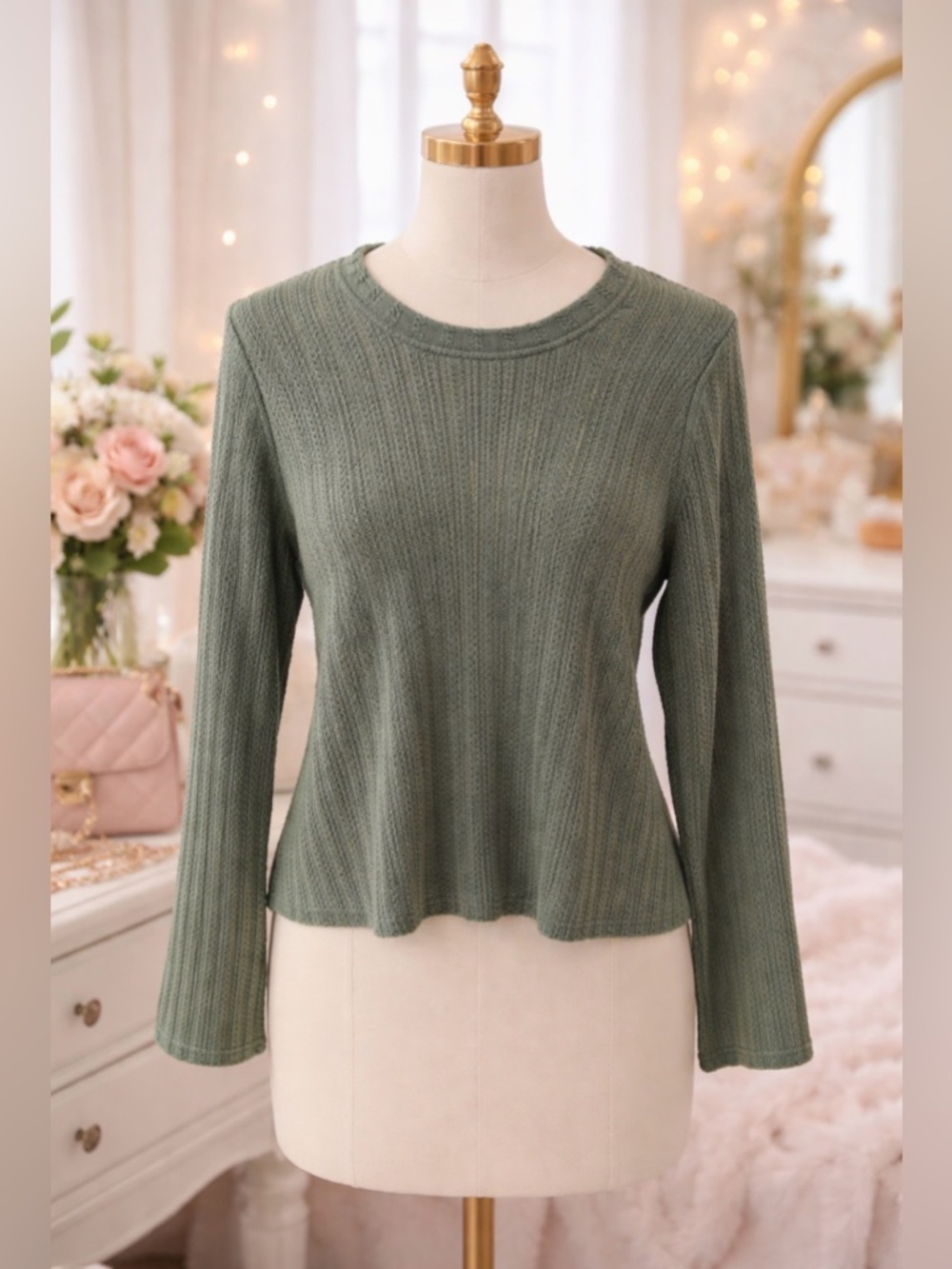 Fantaslook Sage Green Ribbed Knit Sweater Size Large Boho Textured Stretch Top